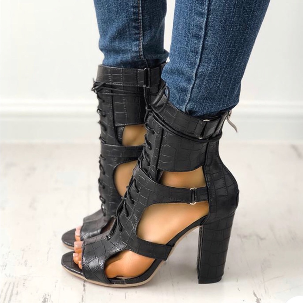 Chunky Heel Sandal